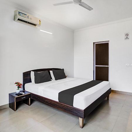 Super Hotel O Porvorim Sangolda Екстериор снимка
