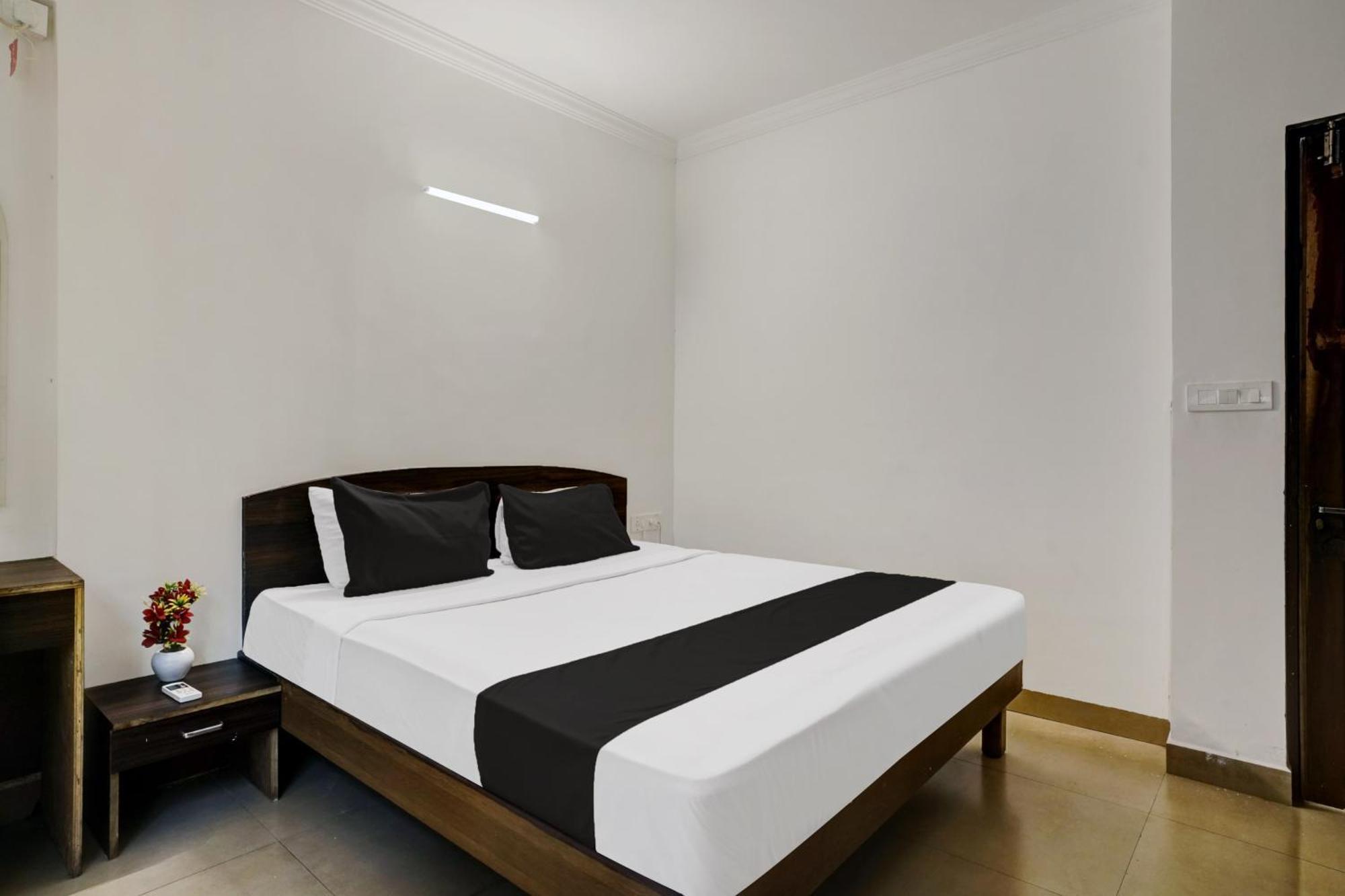 Super Hotel O Porvorim Sangolda Екстериор снимка